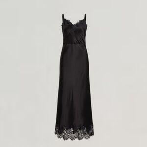 Lace-Trim Satin Dress
Polo Ralph Lauren size 18